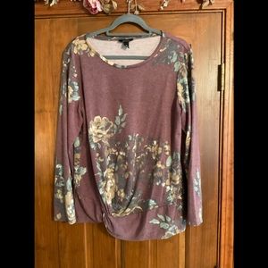 ALVX ladies top.  size XL